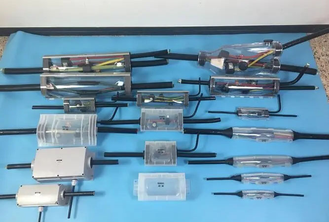 灌膠機(jī).jpg 灌膠機(jī).jpg